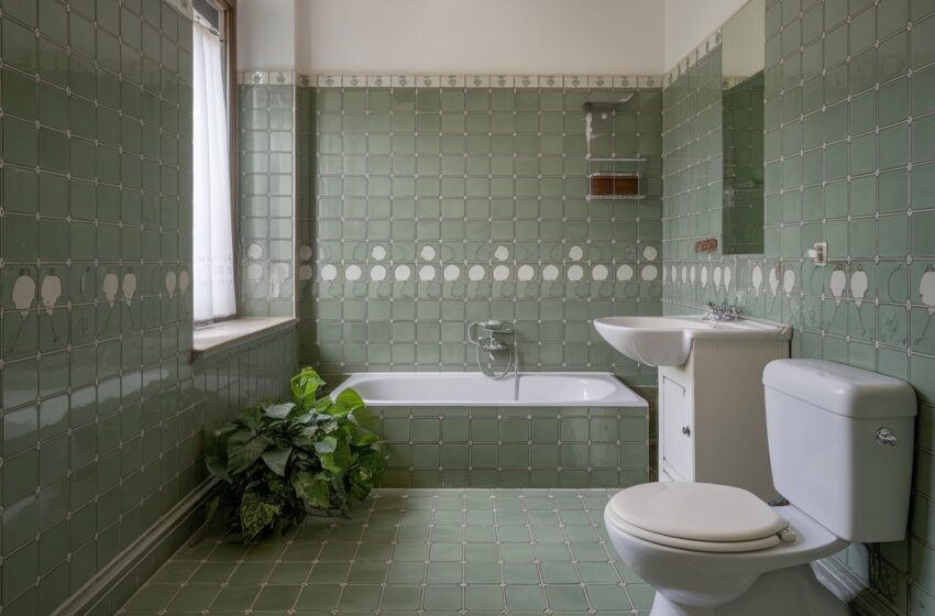 Green Tile Bathroom Ideas