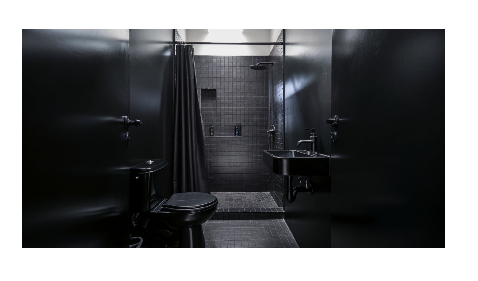 Small Black Bathroom Ideas