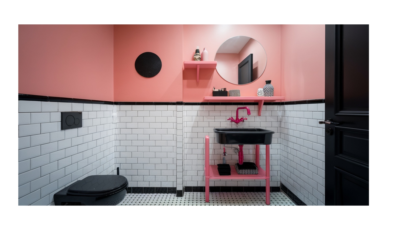 Pink and Black Bathroom Decor Ideas